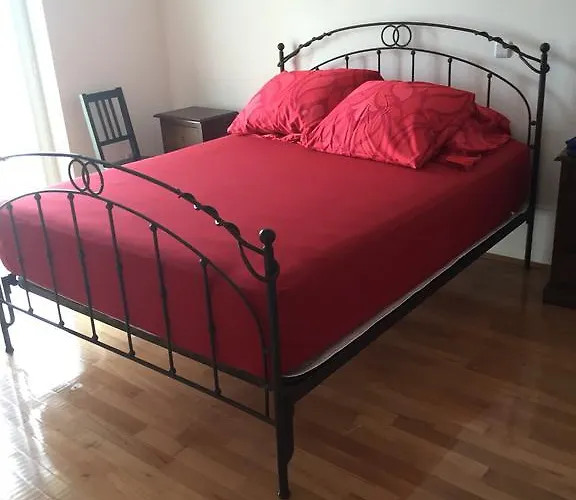 Guki Mit Ueberdachtem Pool Und Meerblick * 말린스카